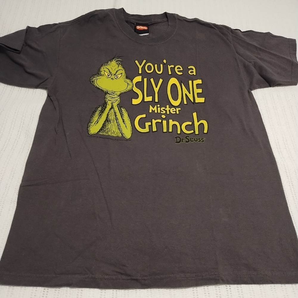 Vintage Dr. Seuss Grinch Graphic T-Shirt